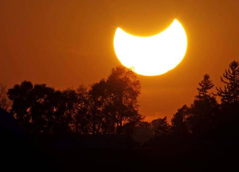 Eclipse Parcial De Sol A Qu Hora Y D Nde Se Podr Ver