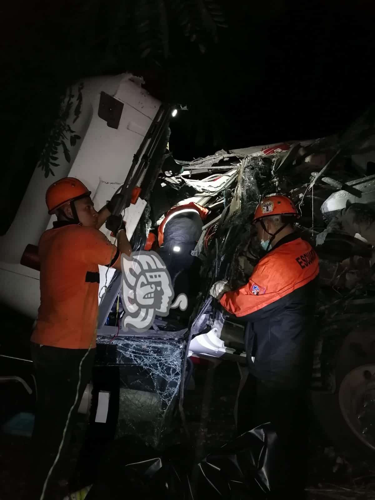 Trágico accidente deja tres muertos y un herido en las curvas de Plan