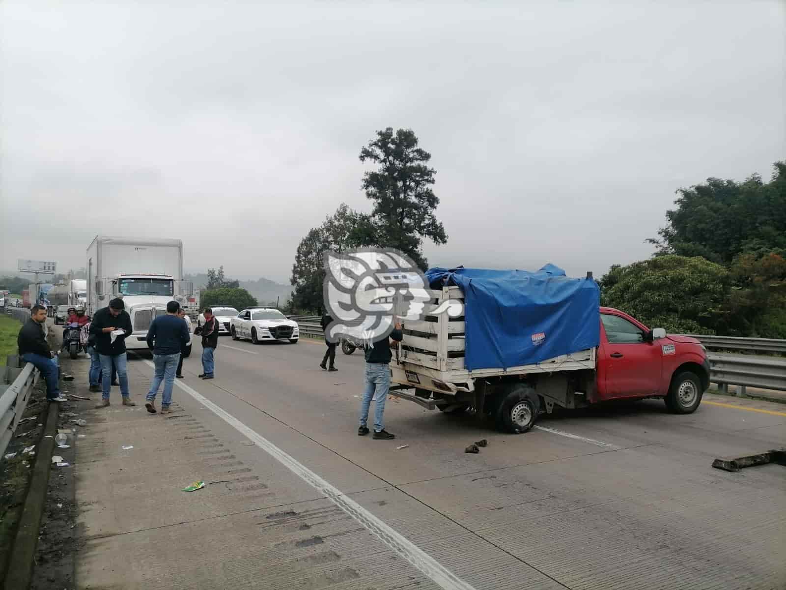 Vuelca Camioneta En La Autopista Orizaba C Rdoba