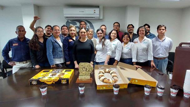 Corporativo Imagen Del Golfo Comparte Rosca De Reyes De El Gran Caf De