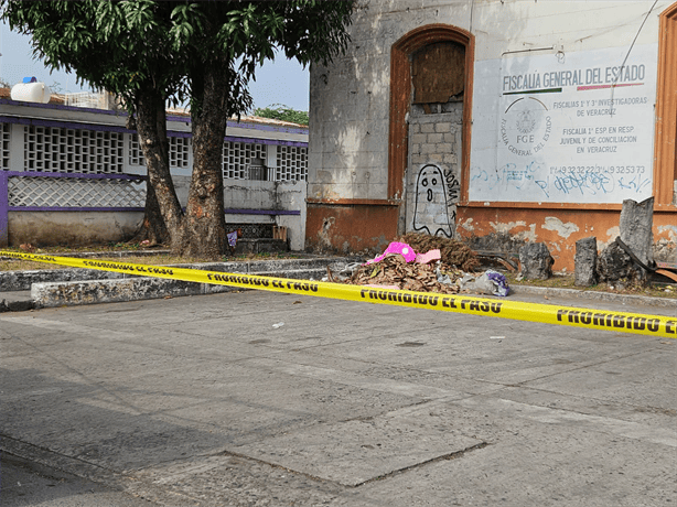 Hallan sin vida a hombre en situación de calle al lado del expenal de