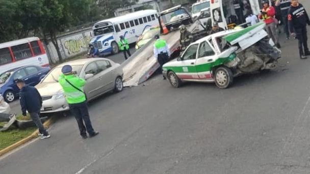 Accidente Vehicular En El Boulevard XalapaBanderilla Deja Tres Lesionados