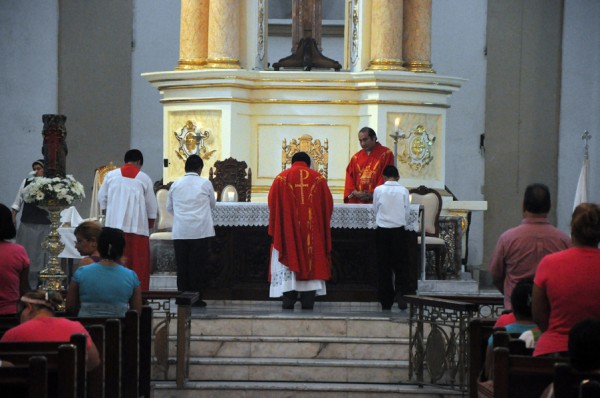 Van 41 líderes evangélicos y 17 sacerdotes católicos muertos en Veracruz por COVID-19