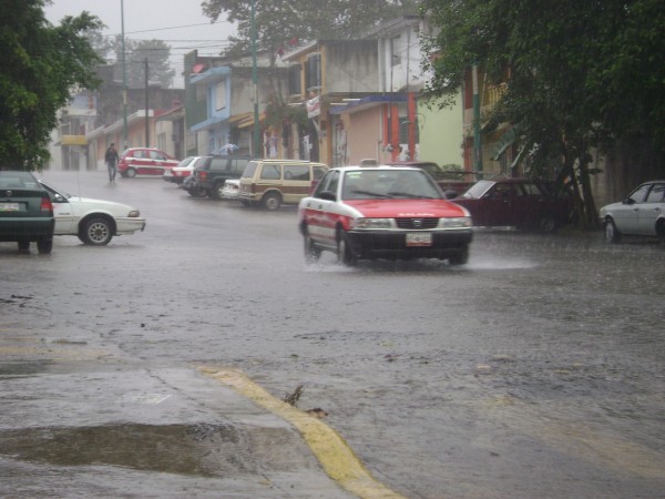 Durante 2020 se esperan de 16 a 18 huracanes y tormentas: SPC