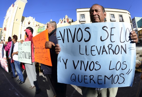 Familias pagaban hasta 40 mil pesos por trámite gratuito de declaración de ausencia en Veracruz