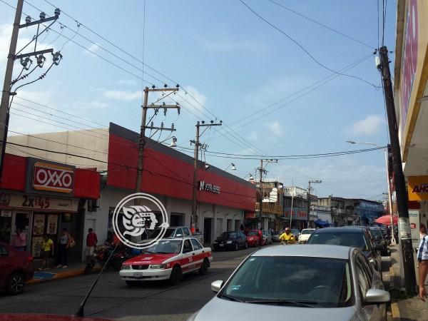Imparables los cierres del comercios en Minatitlán