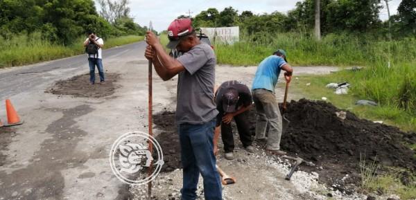 Inician la rehabilitación de la carretera Agua Dulce-El Burro