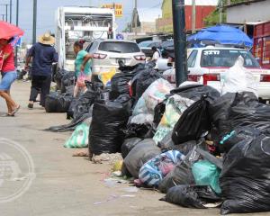 Ciudadanos de Coatzacoalcos, sin cultura de separación de residuos