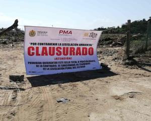 PMA clausura saqueo de dunas en el malecón de Coatzacoalcos