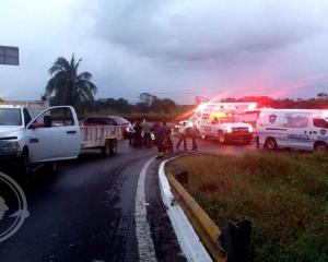 Motociclista sufre accidente en el tramo Sayula-Acayucan