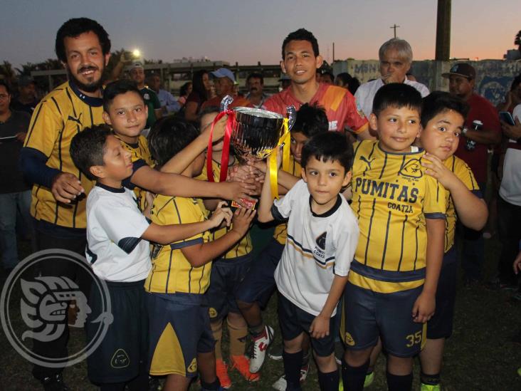 Vitorean a los campeones de la 9a. Copa Galgos Coatza 2020