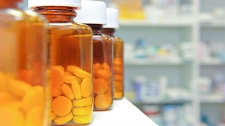 Urgente resolver desabasto de medicamentos: AMLO