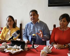 Nuevo sindicato busca agremiar a 10 mil maestros federales de Veracruz