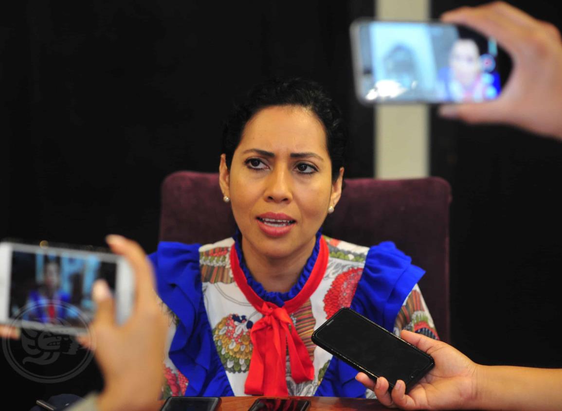 Tania Cruz refrenda su apoyo al paro nacional de mujeres