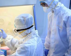Rusia anuncia vacuna contra COVID-19 pasa la primera fase de pruebas