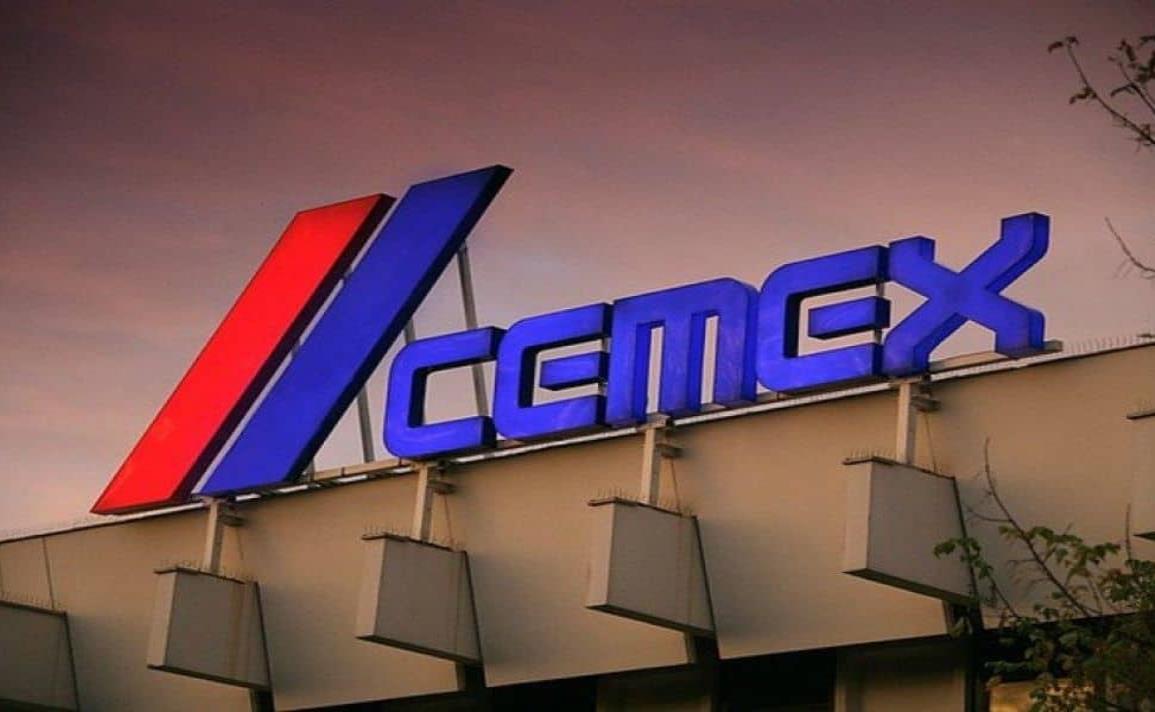 Detiene CEMEX su producción en México por coronavirus