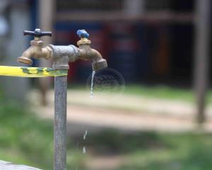 Choapenses temen enfermedades por mala calidad de agua potable