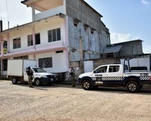 Asegura Policía Naval camioneta robada en Acayucan