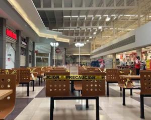 Reabren comedores en centros comerciales de Coatzacoalcos