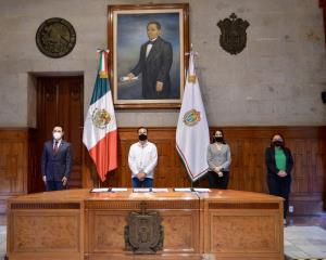 Gobierno de Veracruz regulariza pago de 42.8 mdp con el Instituto de Pensiones
