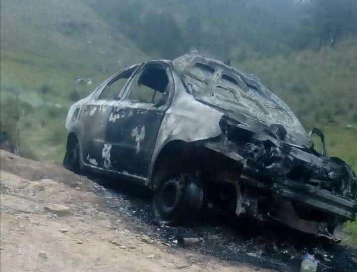 Linchan y queman vivos a dos supuestos defraudadores en Atzompa