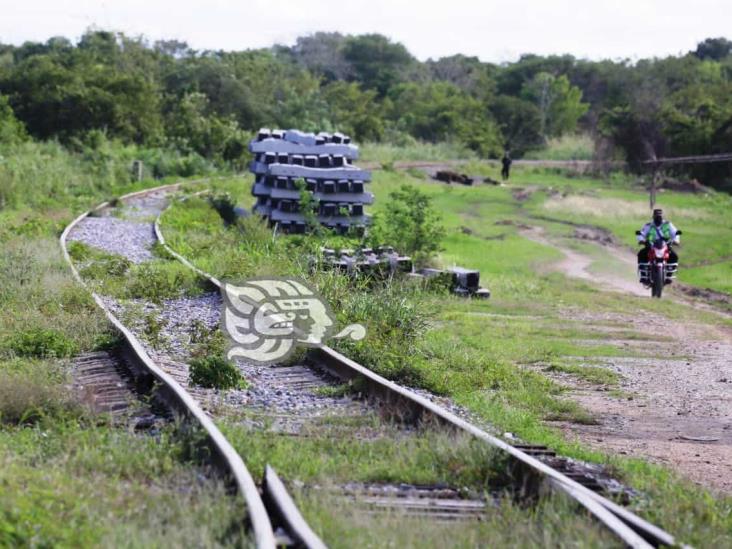 Además de modernización por el CIIT, construyen espuela ferroviaria en Medias Aguas