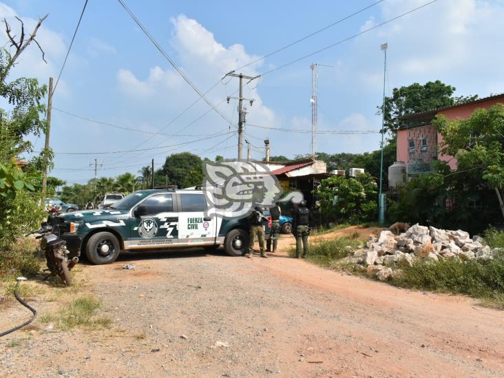 Tras allanamientos, Fuerza Civil asegura unidades con reporte de robo en Sayula