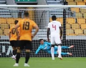 Raúl Jiménez vuelve a anotar gol con Wolverhampton