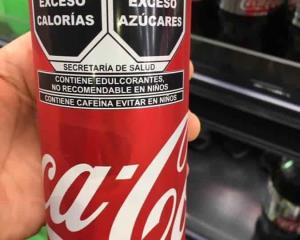 Difunden nueva imagen de Coca Cola con el nuevo etiquetado