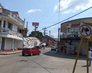 En Minatitlán, bares y cantinas cerrados desde hace casi seis meses