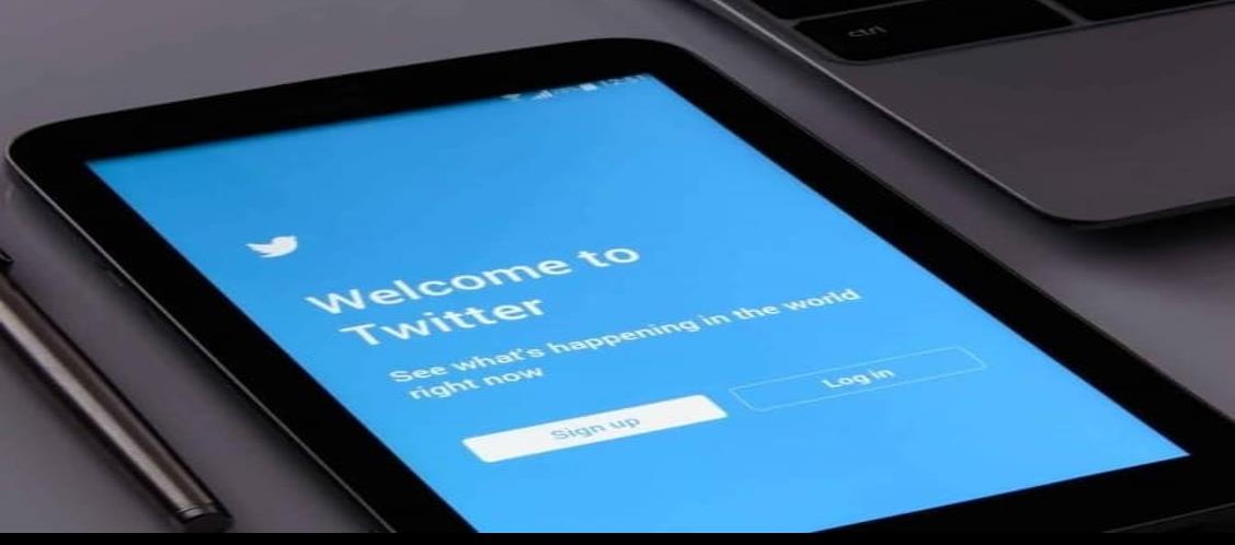 Twitter suspende cuentas por violaciones electorales en EU