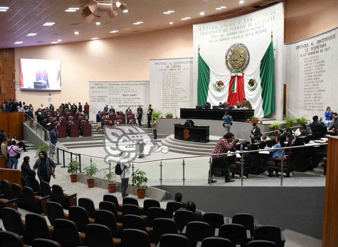 Congreso de Veracruz aprueba más solicitudes de licencia