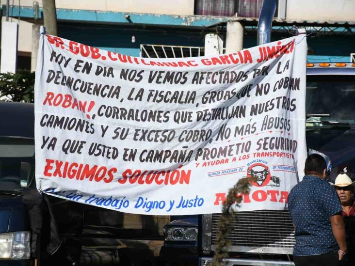 Amotac truena contra abusos de grúas en Veracruz