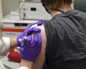 Vacunar al 20% de AL y el Caribe costará 2 mil mdd: OPS