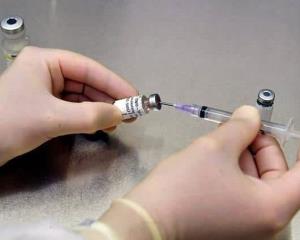 Gobierno Federal no se opondrá en comercialización de vacunas por parte de IP