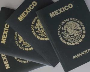 Suspenden emisión de pasaportes en Baja California y Edomex