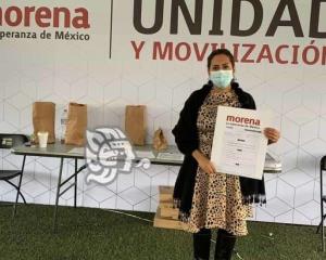 Se registra Tania Cruz como aspirante a Diputación Federal