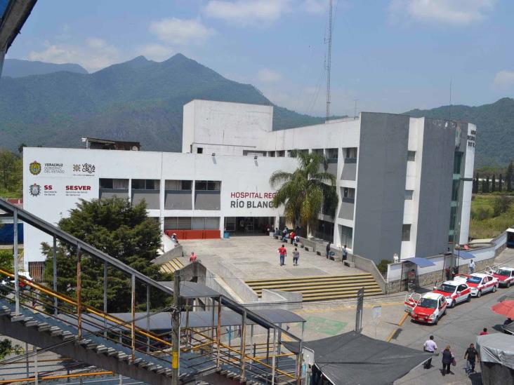 Trabajador de Salud de Veracruz fue internado por tomar cloro contra COVID-19