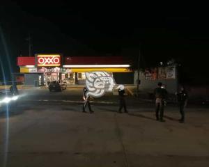 Chofer del taxi 299 en ejecutado por sicarios en Cosoleacaque 