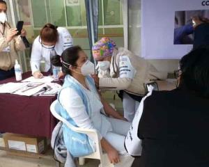 Comienza vacunación contra COVID-19 en Tuxpan