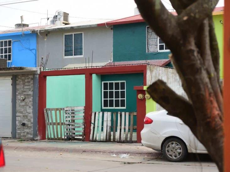 Vecinos de Las Gaviotas se quejan de problemática vecina