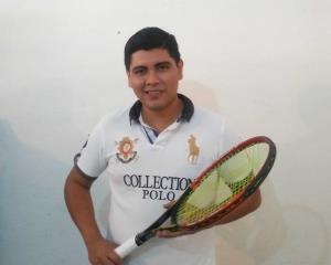 Siguen detenidos mis planes en el tenis: Javier Solís