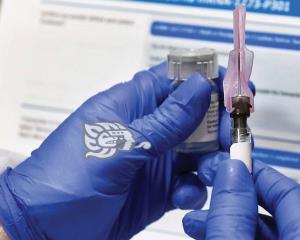 México recibe primeras vacunas COVID-19 de CanSino