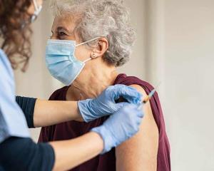 Vacunación de adultos mayores inicia la siguiente semana: AMLO