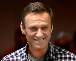 Desconocen paradero de Navalni tras cambio de cárcel en Moscú