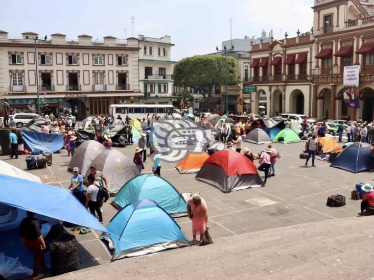 Vuelven Los 400 Pueblos; preparan campamento en centro de Xalapa