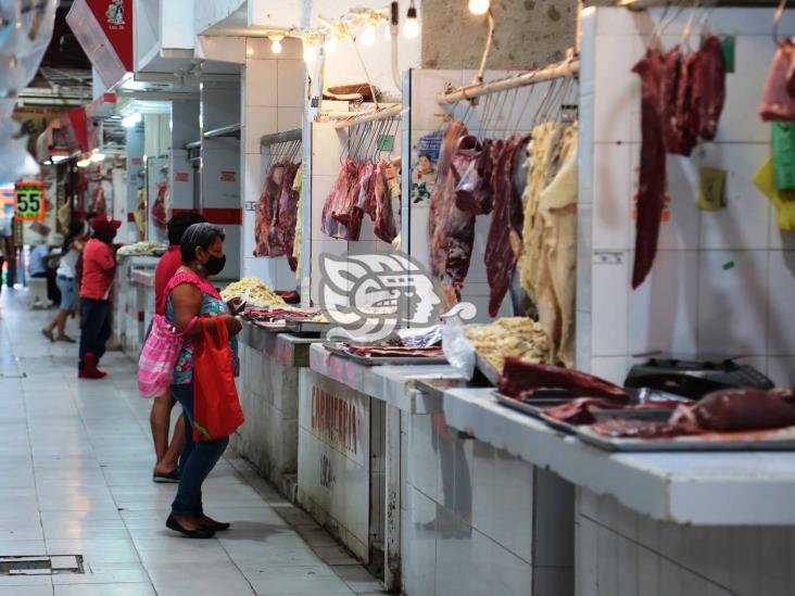 Bajas ventas reportan en carnicerías y pollerías del mercado Morelos 