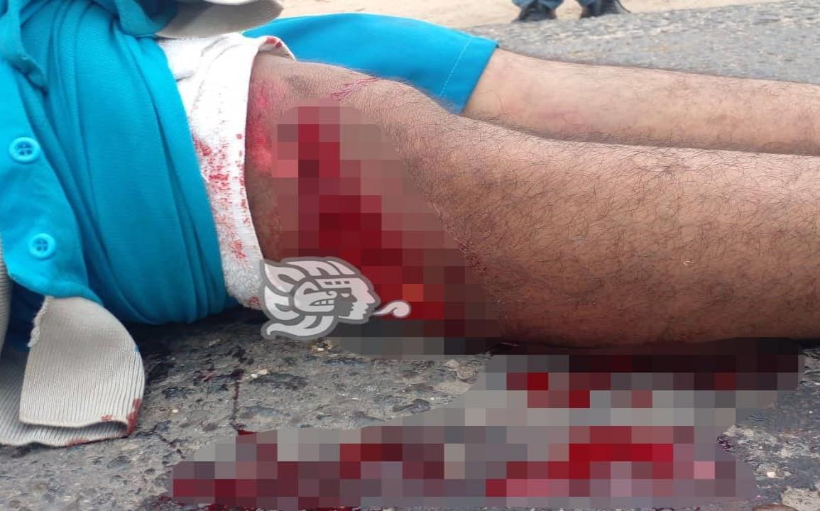 Grave motociclista accidentado en Minatitlán