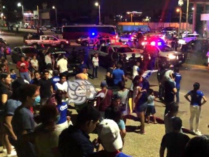 SSP dispersa celebración de campeonato del Cruz Azul en Malecón de Coatza