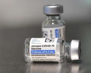 España investiga muerte por ictus tras aplicación de vacuna de Johnson & Johnson
